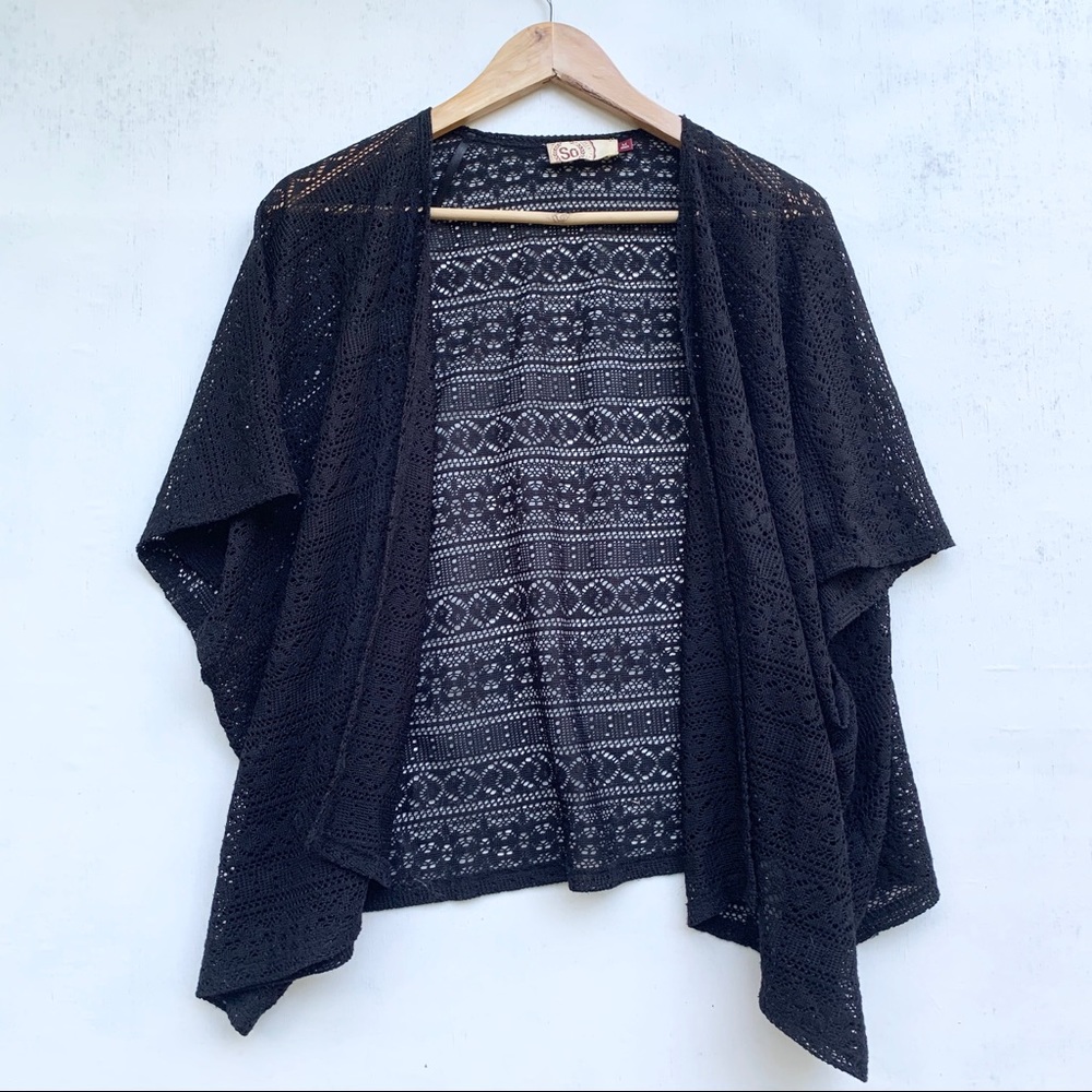 SO Black Lace Crochet Shawl Medium